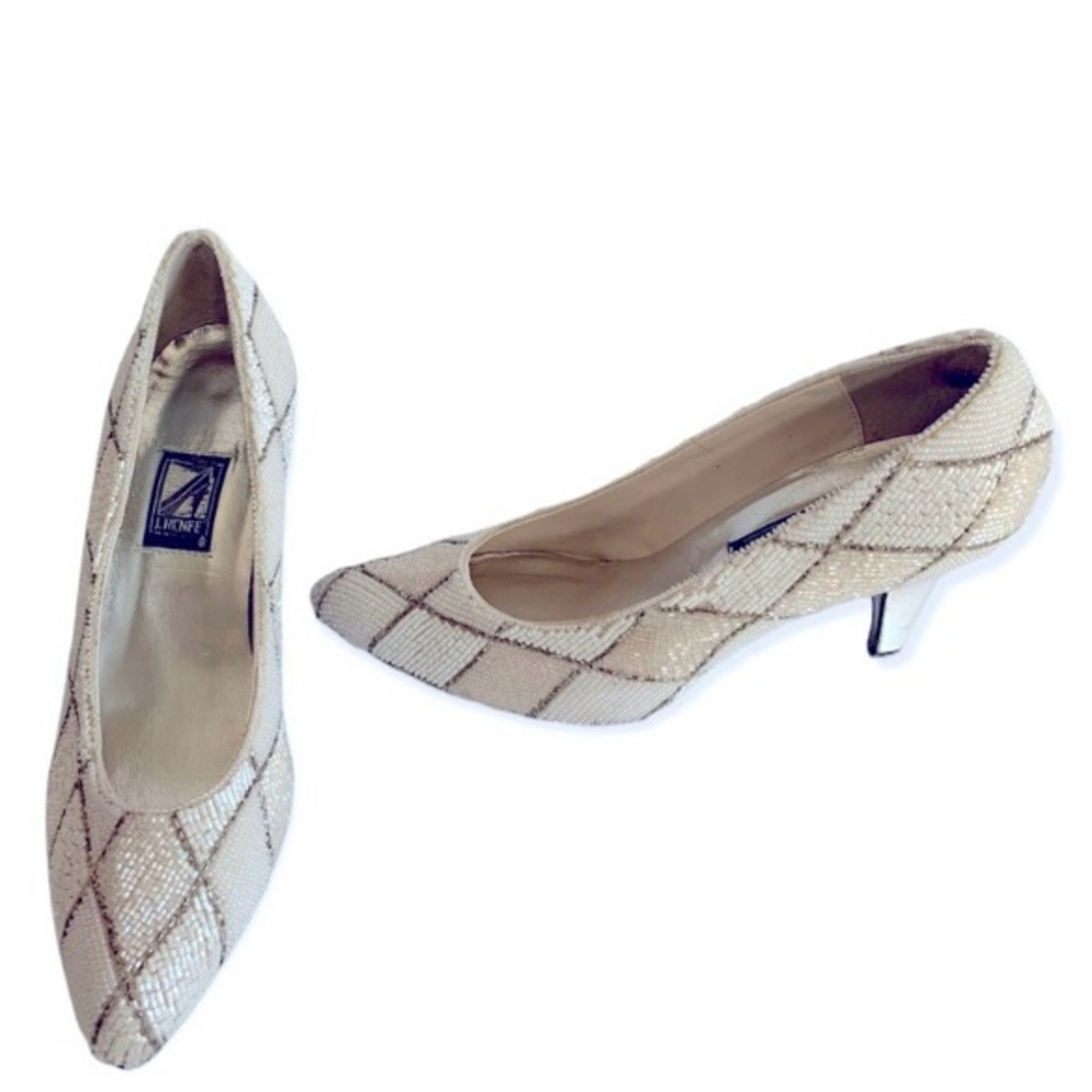 J. Renee White & Silver Beaded Heels Sz 7.5